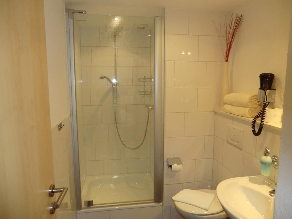 Hotel Garni Julia Linnich Phòng bức ảnh