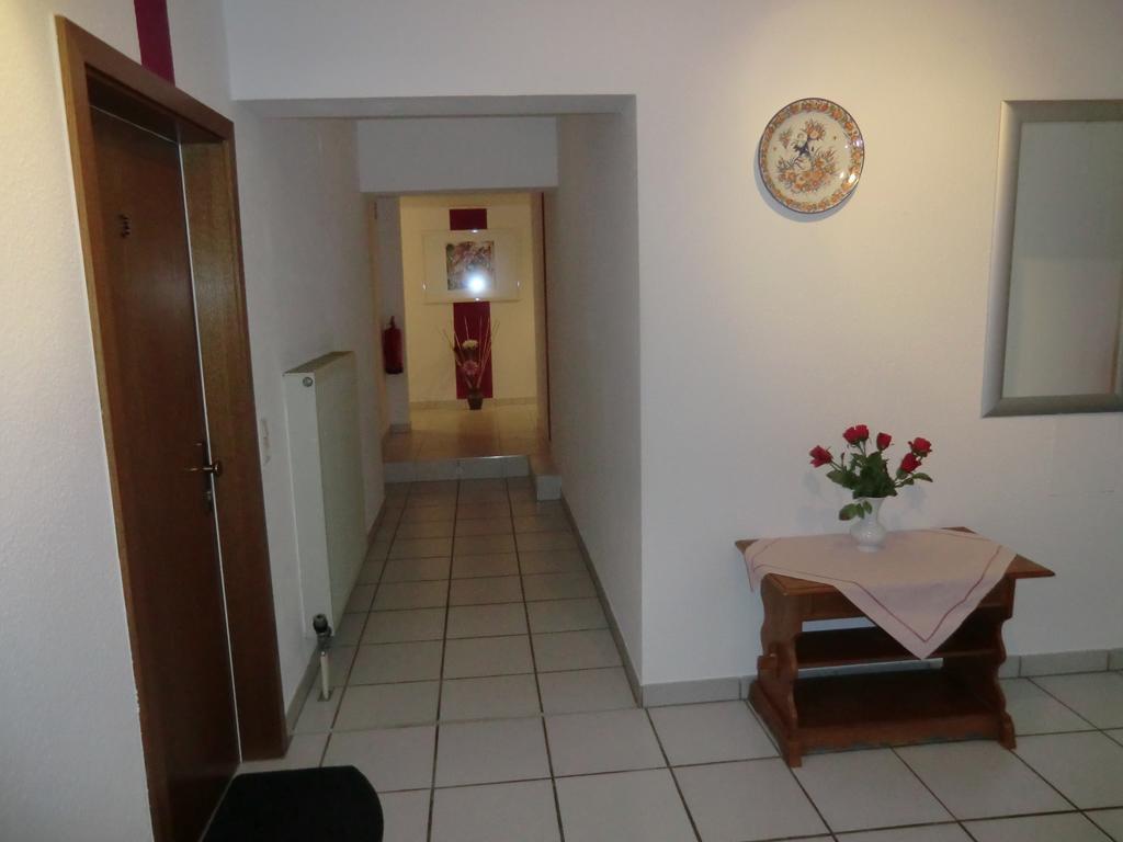 Hotel Garni Julia Linnich Ngoại thất bức ảnh